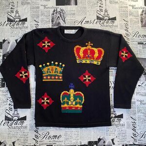 Marisa Christina Classics vintage 80s Women's Black sweater crown royal print